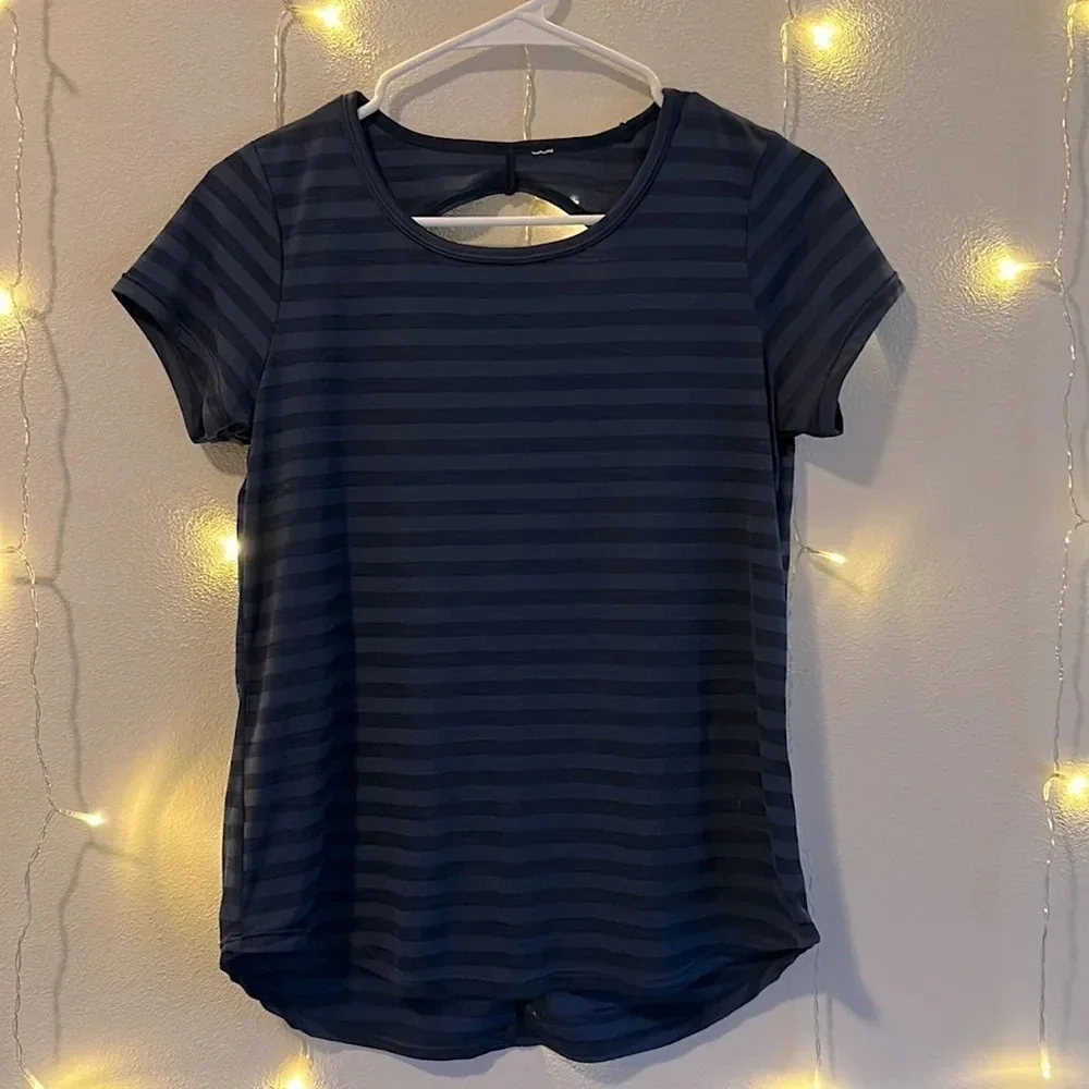 Ideology Striped Workout Top​​​​